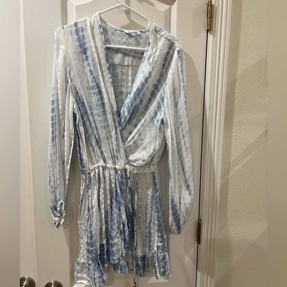 Blue and white coverup NEW NEVER USED